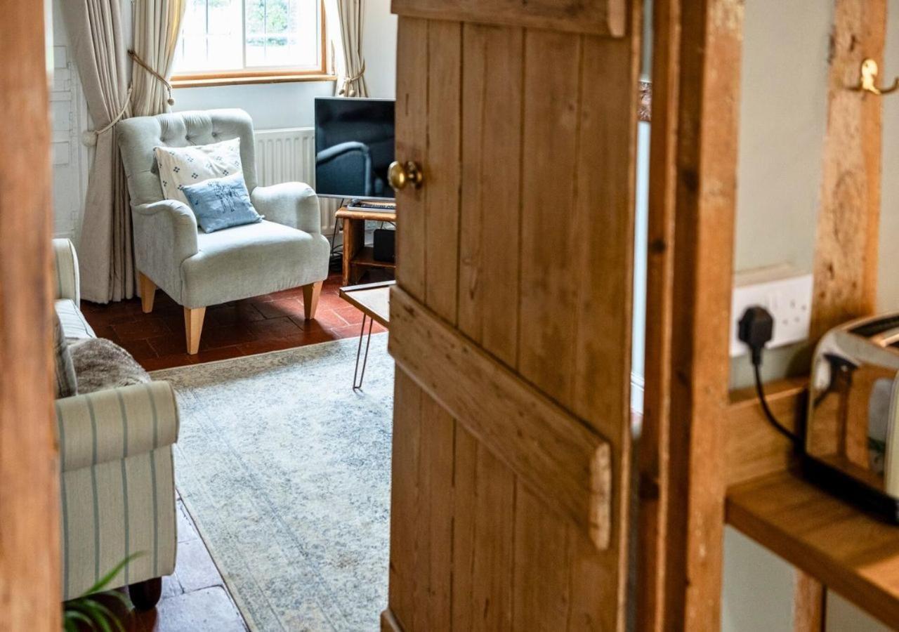 Clifford Chambers - Cosy 2 Bedroom Cottage! Shottery Exterior foto